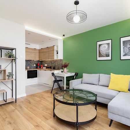 Modern Apartment On Lobzowska Street By Noclegi Renters Kraków Zewnętrze zdjęcie