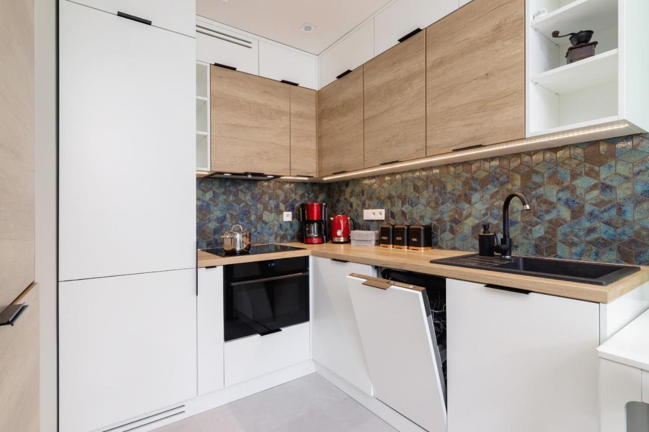 Modern Apartment On Lobzowska Street By Noclegi Renters Kraków Zewnętrze zdjęcie