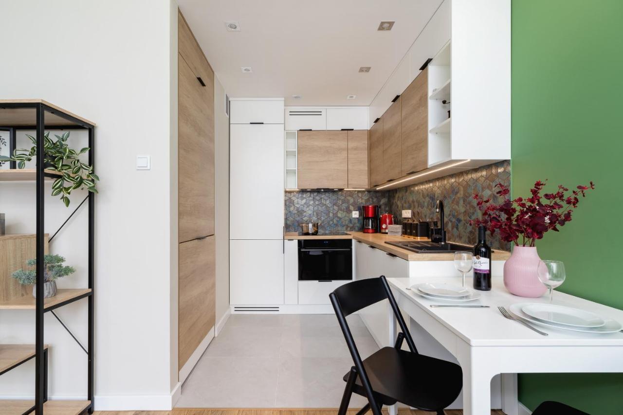 Modern Apartment On Lobzowska Street By Noclegi Renters Kraków Zewnętrze zdjęcie